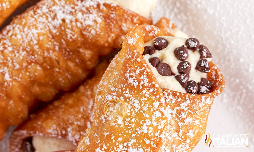 cannoli filling closeup.