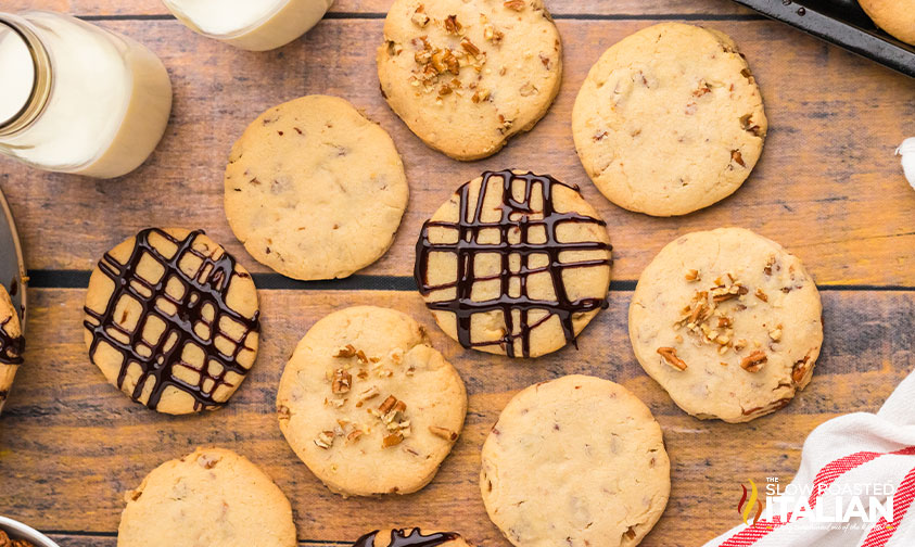 pecan sandies recipe on wood board