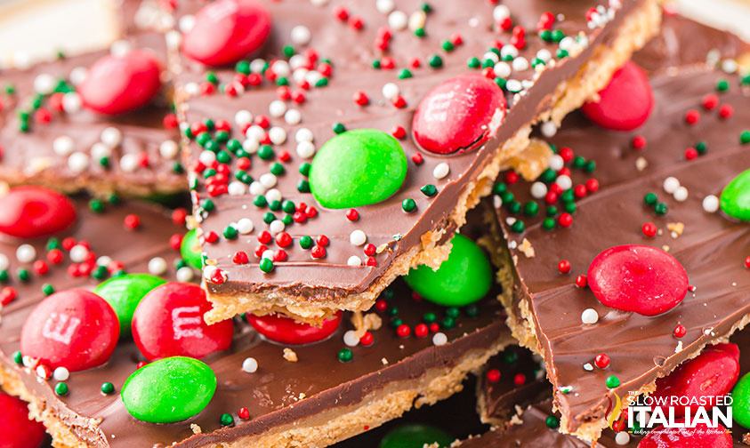 Christmas crack closeup.