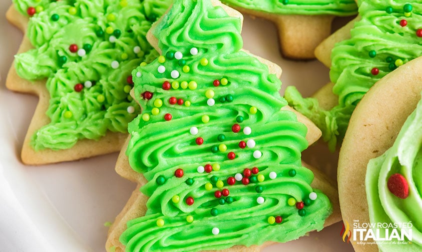 closeup of sugar cookie frosting.
