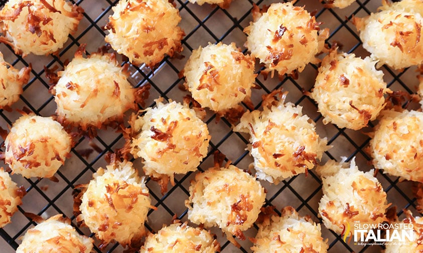 baked coconut macaroons
