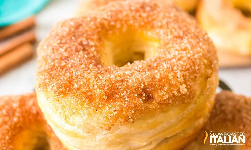 closeup: air fryer donuts with cinnamon sugar