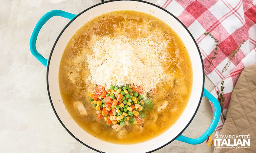 making filling for skillet chicken pot pie