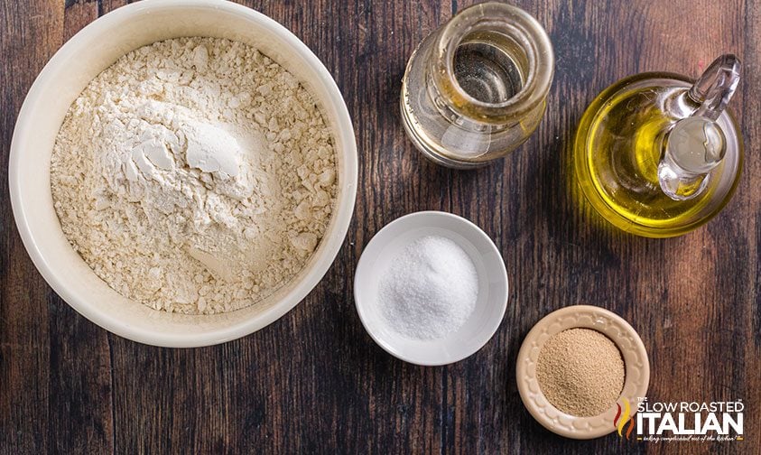 Italian pizza dough ingredients