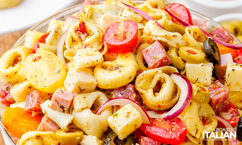 close up: tortellini pasta salad with cheese and veggies
