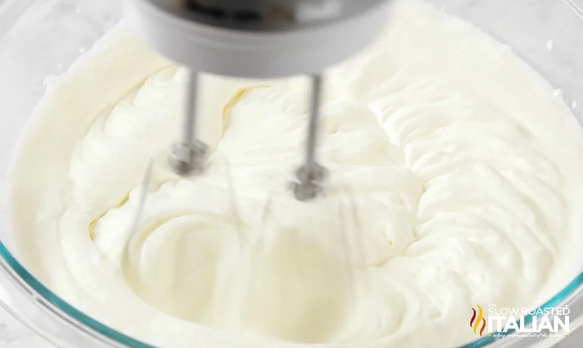 whipping cream with hand mixer