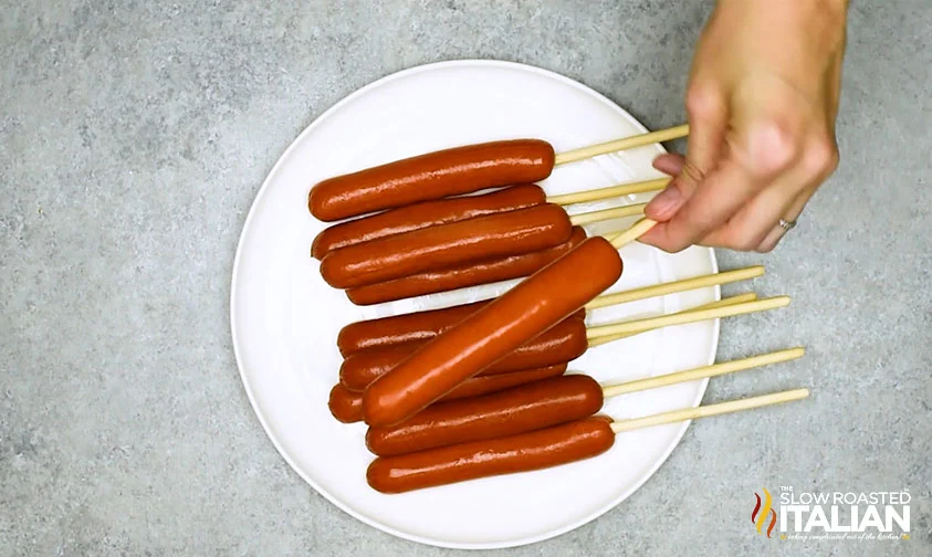 Homemade Corn Dogs (Disneyland Copycat) - Homemade Hooplah