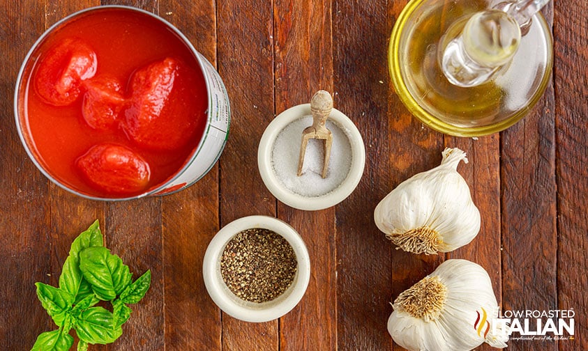 ingredients to make pomodoro sauce