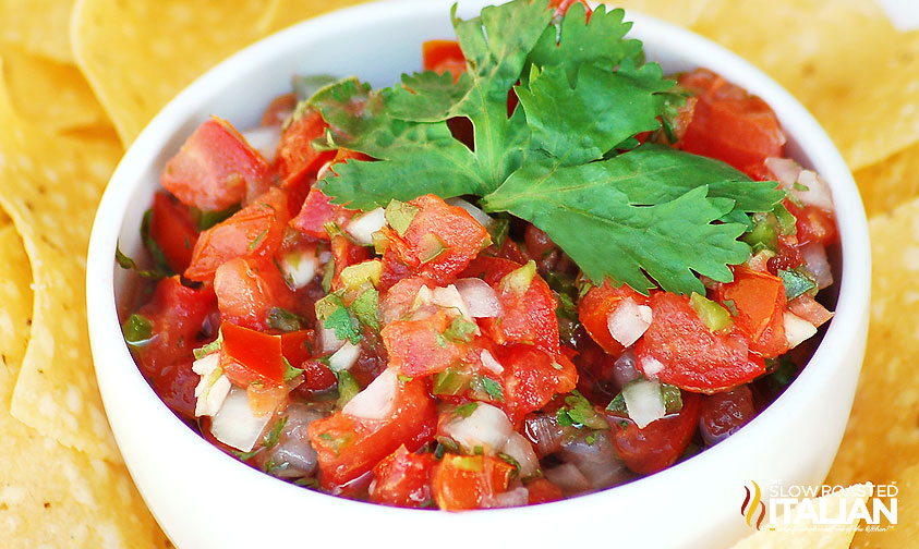finished bowl of pico de gallow with fresh cilantro
