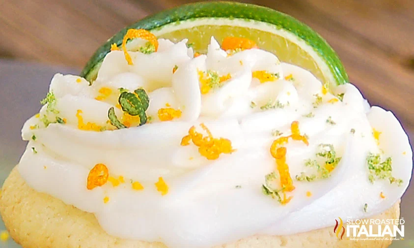 close up: margarita cupcake frosting with citrus zest