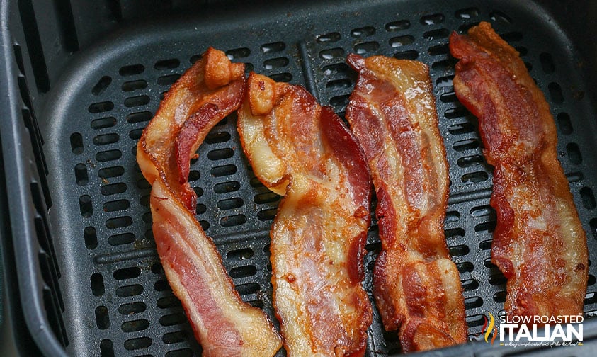 closeup: cooked bacon in air fryer