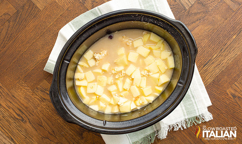 cooking crockpot oatmeal