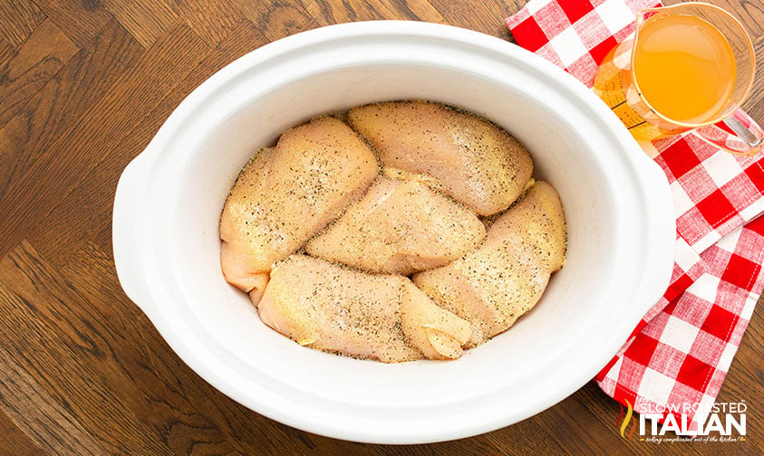 seasoned chicken breasts in crockpot