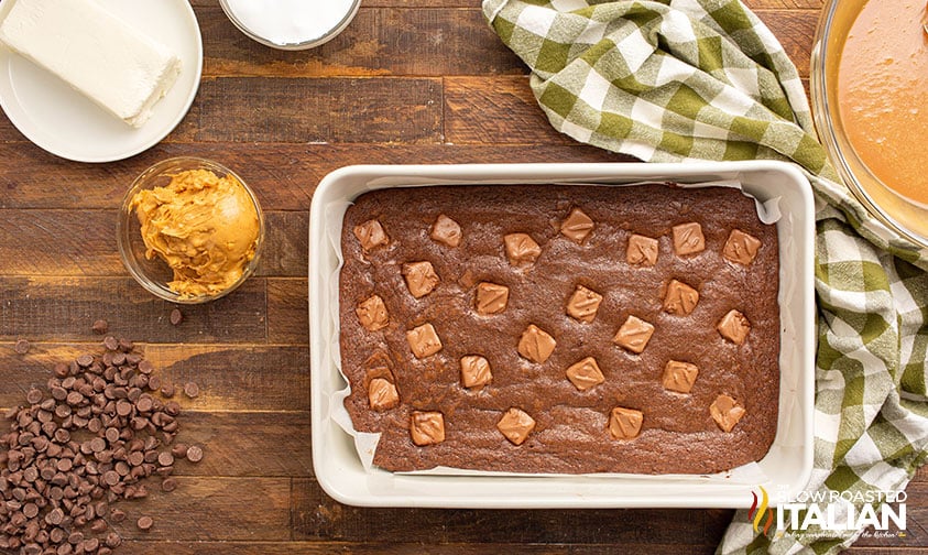 baked pan of brownies