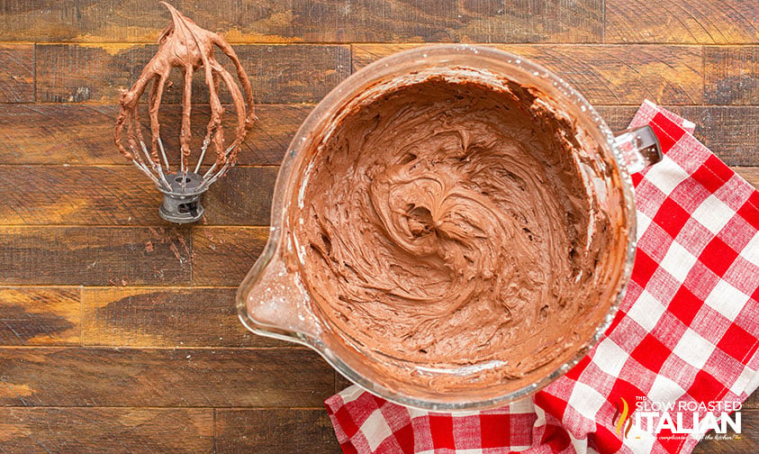 finished bowl of chocolate fudge icing