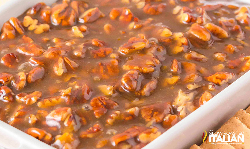 pan of finished pecan pie cheesecake dip