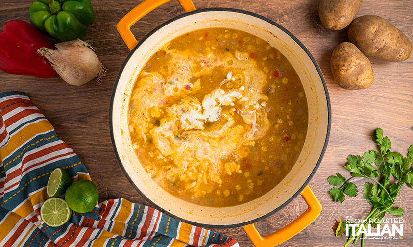 adding heavy cream to soup