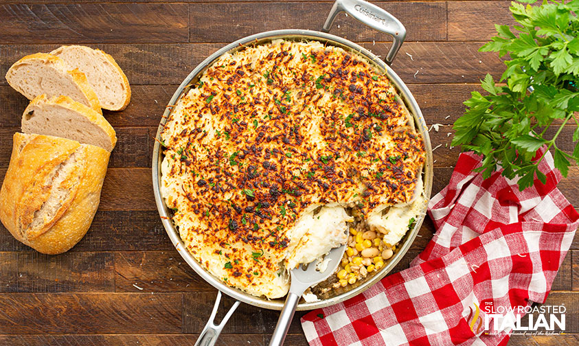 cooked shepherd's pie in skillet