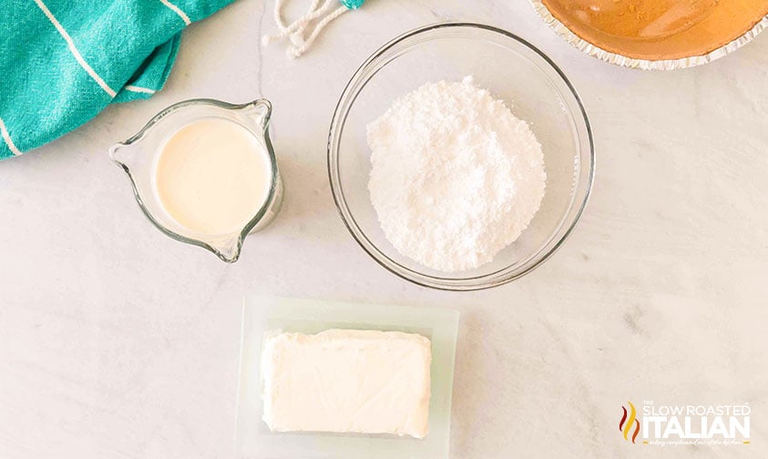 ingredients for 3 ingredient no bake cheesecake