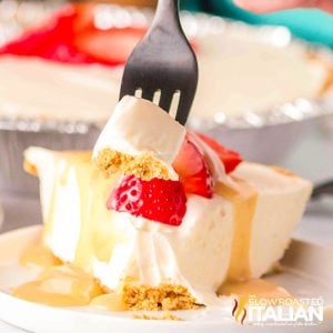 closeup of 3 ingredient no bake cheesecake