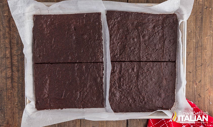 slice brownie layers