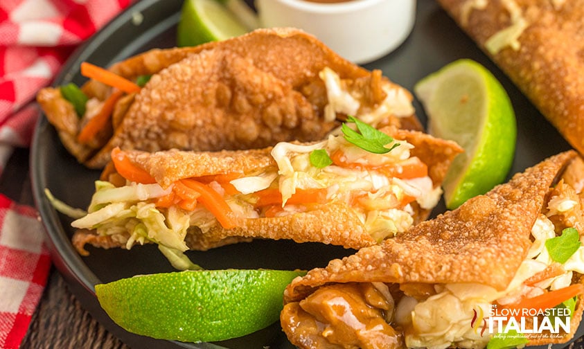 closeup of wonton chicken tacos