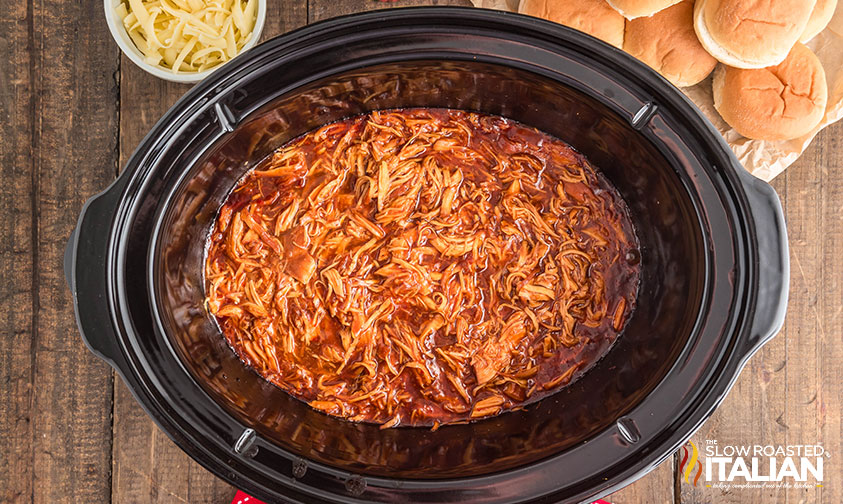 bbq shredded chicken in crockpot