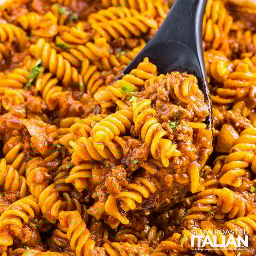 One Pot Beef Enchilada Pasta Recipe