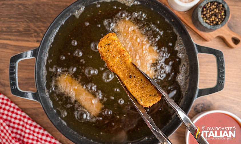 fried tgi fridays mozzarella sticks