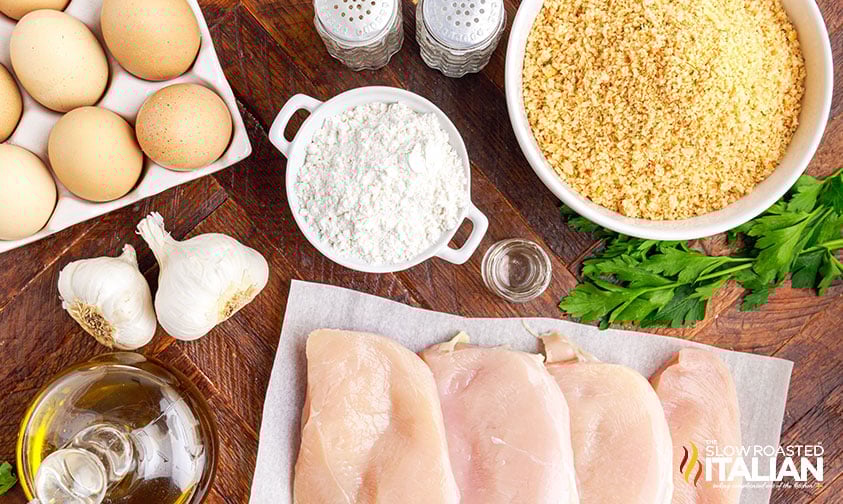 ingredients to make breaded Italian chicken cutlets