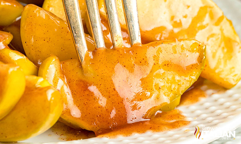 closeup of cracker barrel fried apples