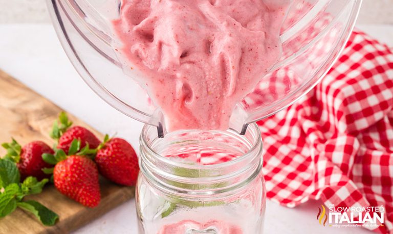 Dreamy Creamy Strawberry Milkshake Recipe - TSRI