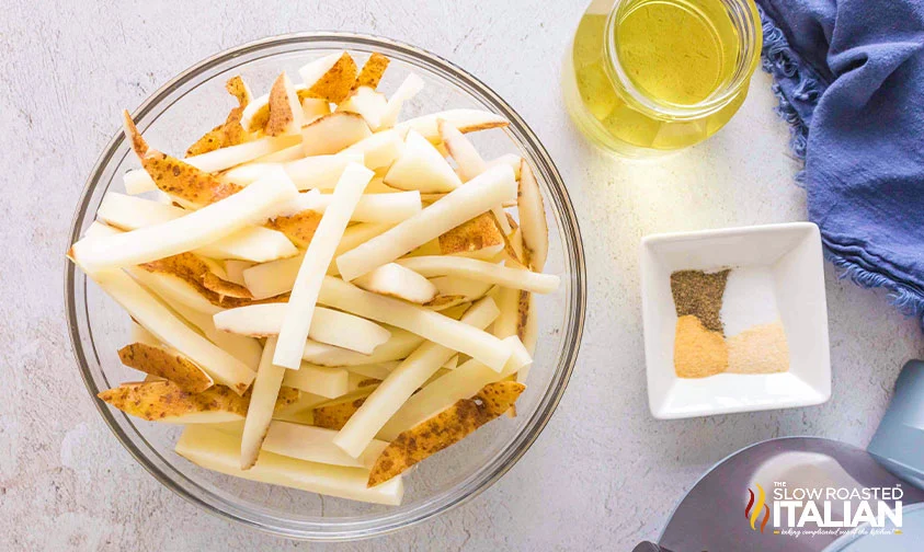 ingredients to make homemade fries in the air fryer