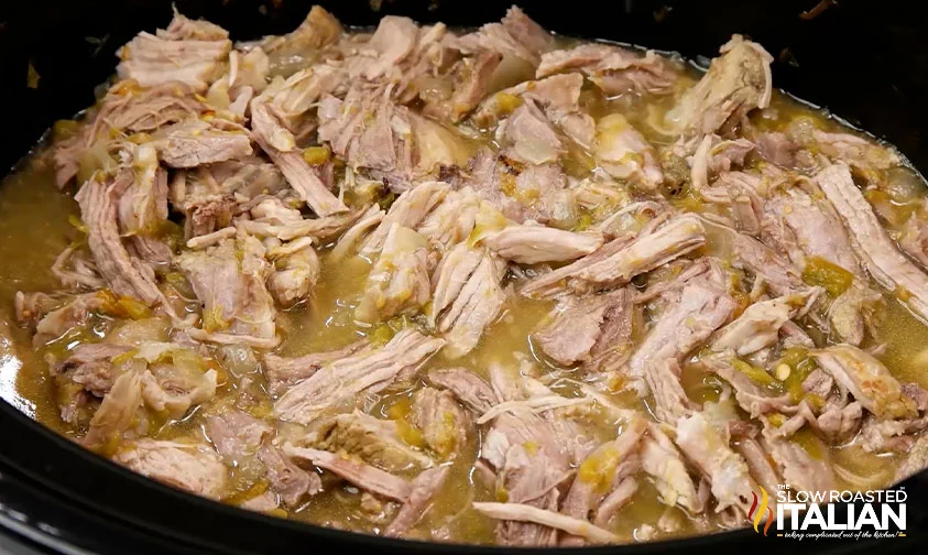 shredded pork carnitas in crockpot
