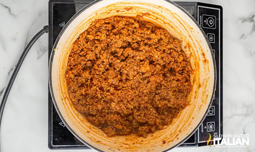 cooked ground beef with tomato paste