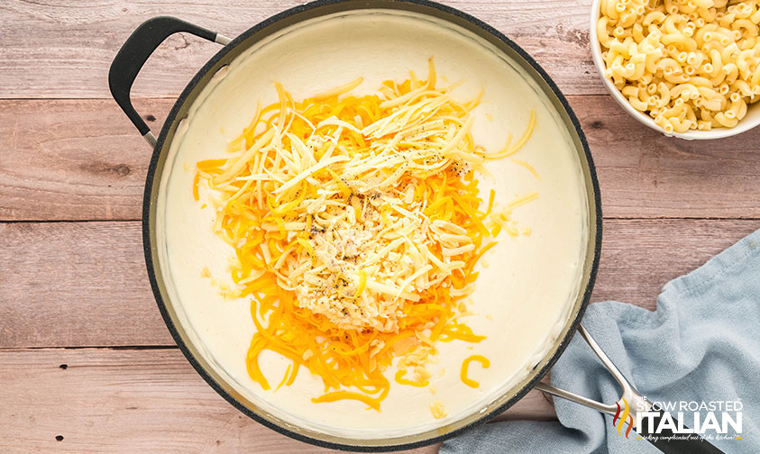making cheese sauce for sheet pan macaroni and cheese