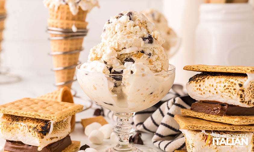 no churn smores ice cream in a dessert bowl