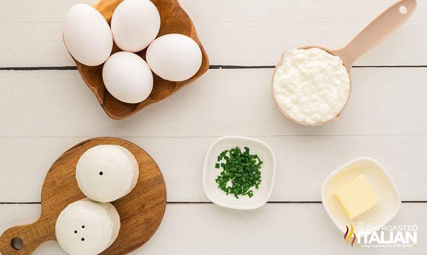 measured ingredients for creamy cottage cheese eggs