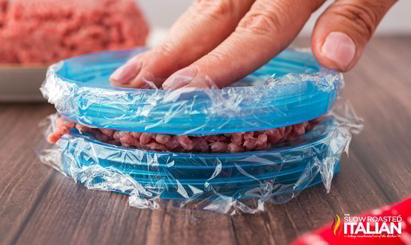 shaping patties for stovetop burgers