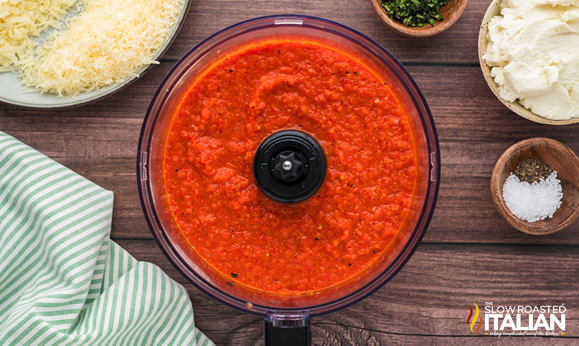 blended sauce for chicken pasta bake in a food processor