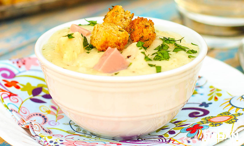 closeup oaf chicken cordon bleu soup