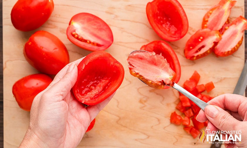 sliced tomatoes