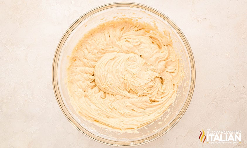 cake batter for cream cheese coffee cake