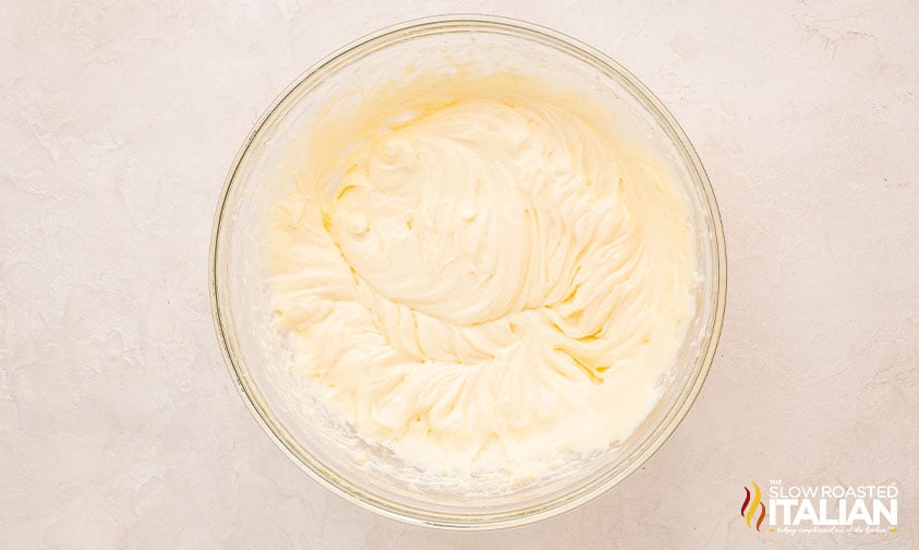 making filling for cream cheese coffee cake