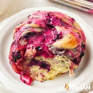 closeup of blueberry sweet rolls on a plate