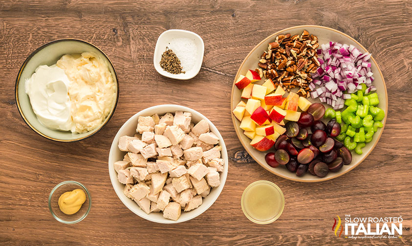 ingredients to make chicken salad with grapes and apples